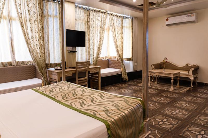 Hotel Sargam Sadan Udaipur Exterior photo
