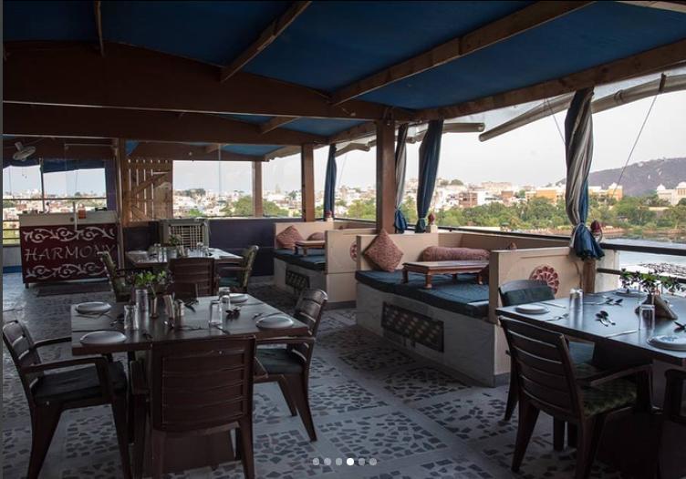 Hotel Sargam Sadan Udaipur Exterior photo