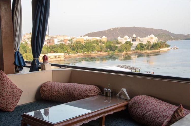 Hotel Sargam Sadan Udaipur Exterior photo