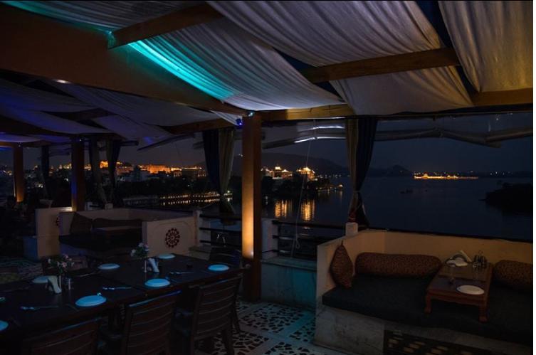 Hotel Sargam Sadan Udaipur Exterior photo